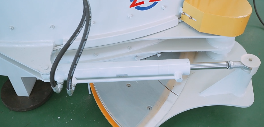 立軸行星式攪拌機(jī)-卸料門 立軸行星式攪拌機(jī)-卸料門